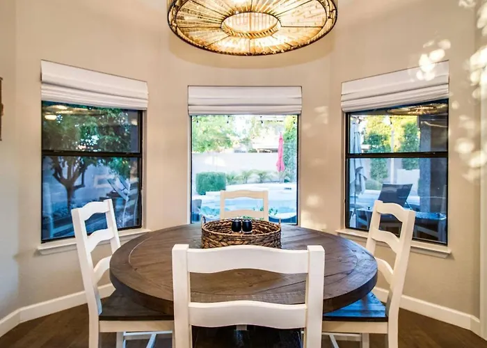 Luxury N. Scottsdale Wprivate Oasis Yard